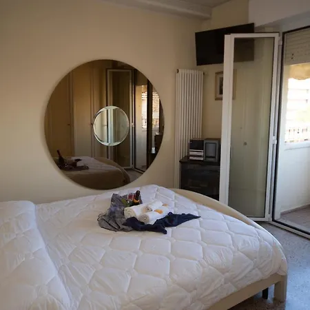 Hotel Cristina Hospitality Centrale (Adults Only) Riccione Exterior photo