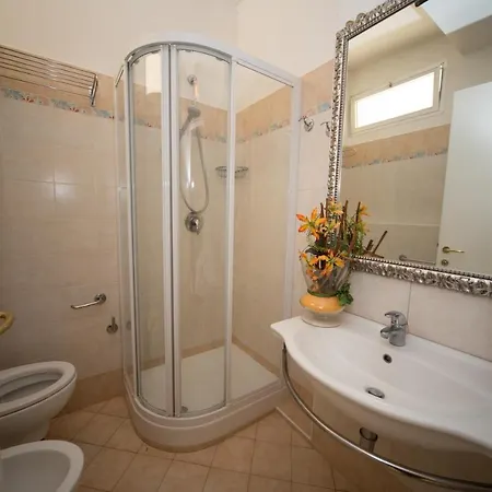 Hotel Cristina Hospitality Centrale (Adults Only) Riccione Exterior photo
