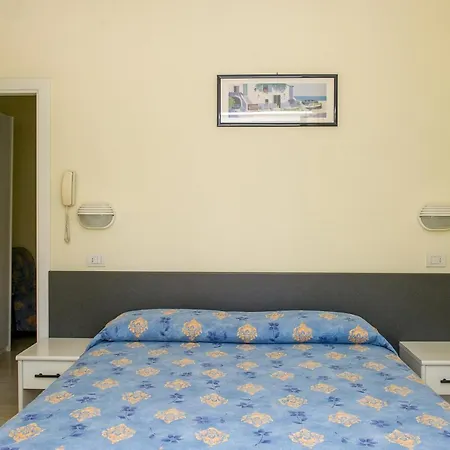 Hotel Cristina Hospitality Centrale (Adults Only) Riccione Exterior photo