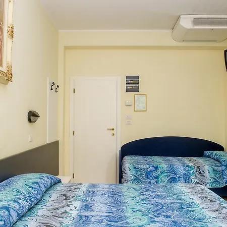 Hotel Cristina Hospitality Centrale (Adults Only) Riccione Exterior photo